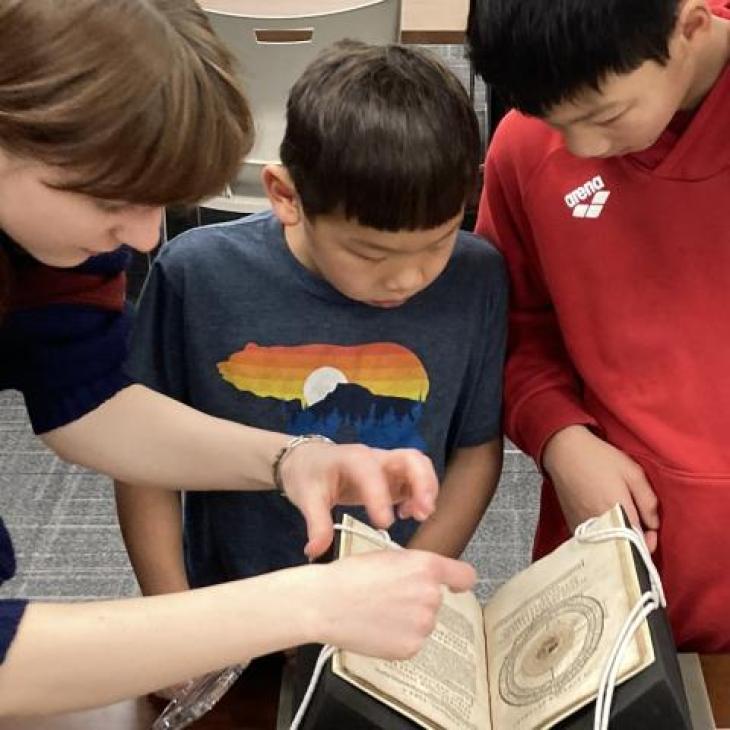 Instruction in the Special Collections classroom.
