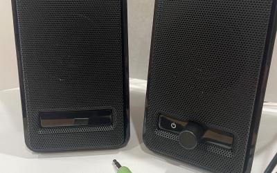 Two connected USB computer speakers with audio jack